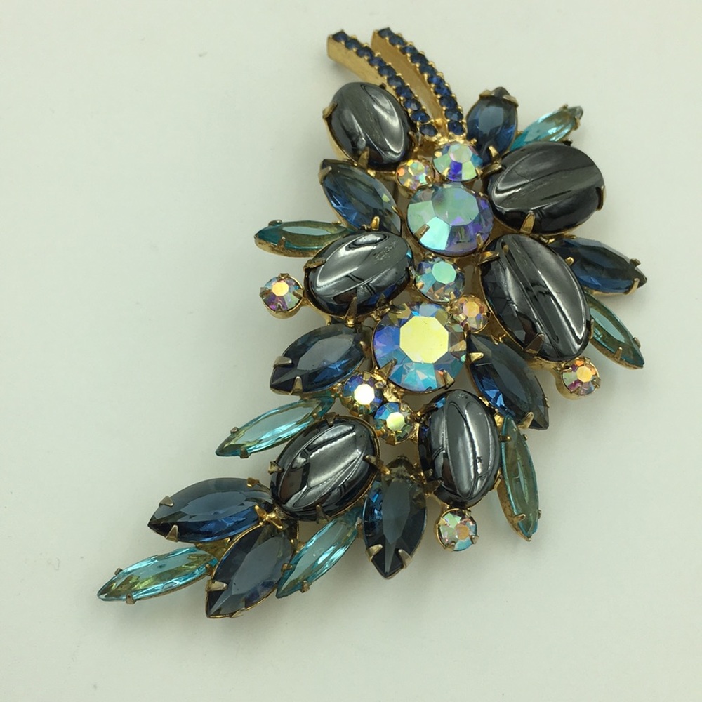 D & E designer Aurora Borealis Rhinestone Crystal Marquisette brooch